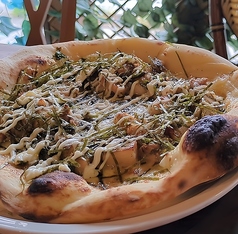 イベリコ豚の角煮を使ったマヨチャーシューピザ