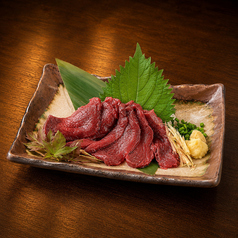 馬刺し盛り合わせ