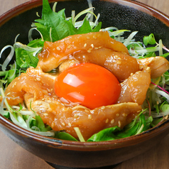 大摩桜ユッケ丼