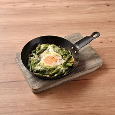 アスパラと半熟卵のオーブン焼き