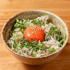 釜揚げしらす丼