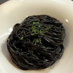 【是非食べてほしい！】イカ墨のスパゲッティ