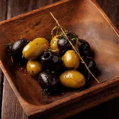 オリーブ2種盛り