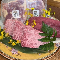 旨味凝縮！名古屋コーチンや穴子、宮崎牛を炭火焼で