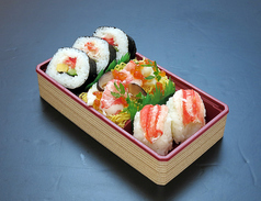かに彩り寿司