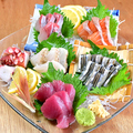 料理メニュー写真 店舗おすすめメニューに本日のお造りもあります