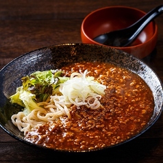 ジャージャー麺