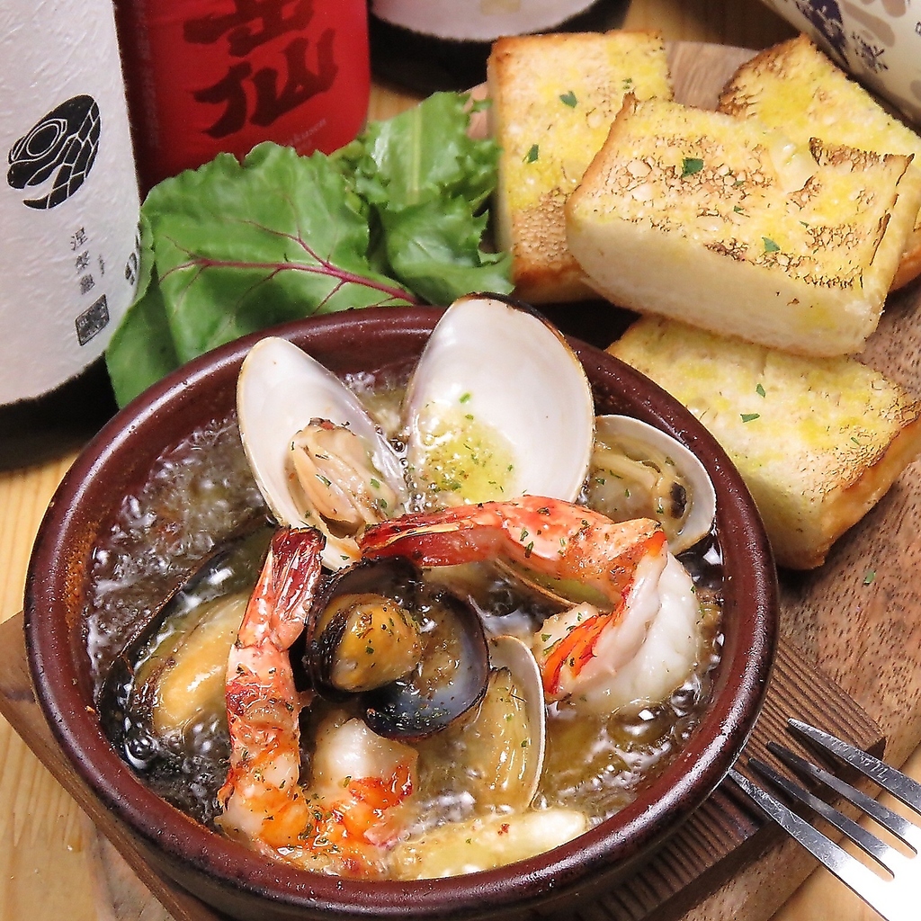 海老とキノコのアヒージョ★　他アヒージョも豊富にご用意！