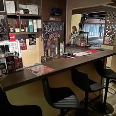 カウンター席あり