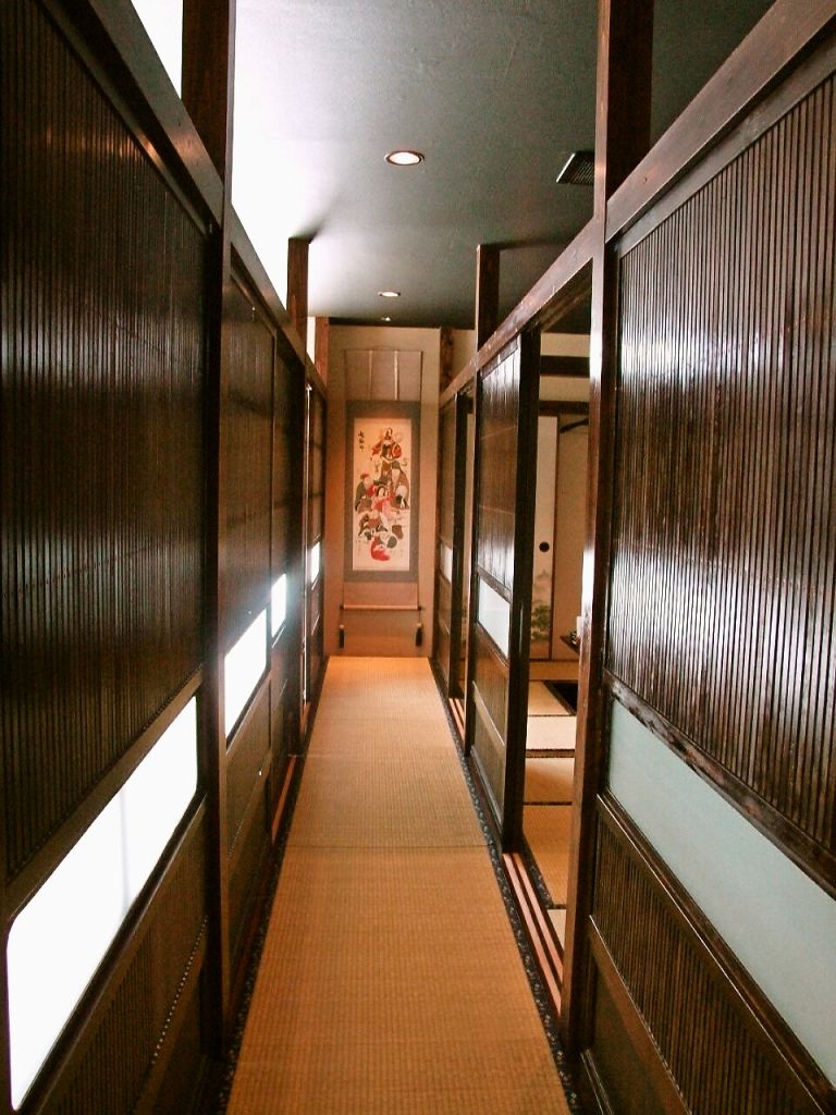 日本家屋づくりが特徴的な『杏屋　新都心店』