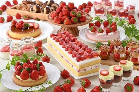3/1～4/30　ストロベリーダイニング開催！
