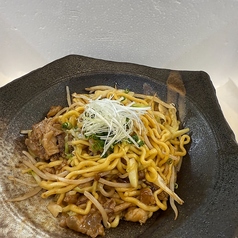 牛すじ入りソースやきそば