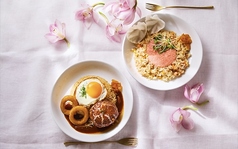 左　ロコモコピラフ