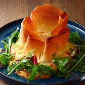 【平日限定ランチセットメニュー】限定10食メニューや週替わりで楽しめる3種類のパスタ&ボリュームたっぷりのお肉のメインディッシュランチをご用意しております!