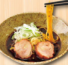 つぼ八ブラックラーメン