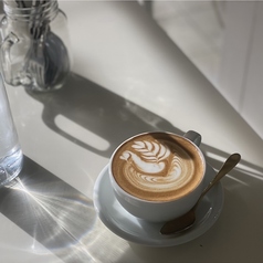 オーストラリア式のコーヒー。テイクアウトもOK♪