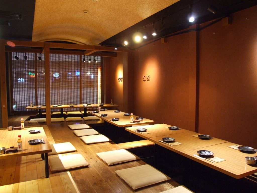 【3階】20名様以上でフロアをまるまる貸切します！わいわいやっちゃって下さい♪