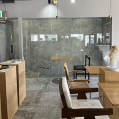 MINIMAL MAAT COFFEE 自由が丘店の雰囲気3