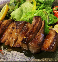 鉄板焼きとワイン F.L.a.Tの特集写真