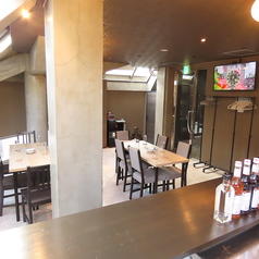 店主こだわりの調理を愉しみながら、会話をしながらご飲食頂ける特別席