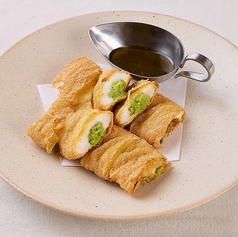 そら豆とイカの湯葉揚げ