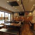 絶品餃子酒場の雰囲気1