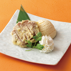 広島名物もみじ饅頭の天ぷらとバニラアイス/懐かしの玉子プリンとバニラアイス 各
