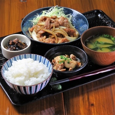 豚の生姜焼き定食