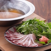こだわりの極旨スープで味わう絶品のお魚鍋
