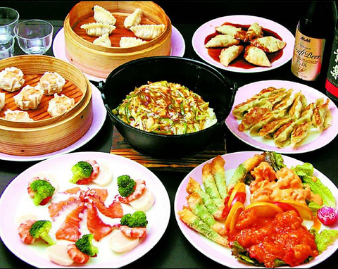 旬の素材を確かな技法で調理する中国料理をお楽しみいただけます