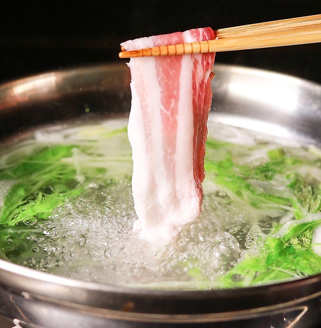 旬の”地場野菜や肉”が旨い!!２H飲み放題付きコースは5500円、6500円を用意★