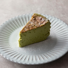 抹茶の半熟ベイクドチーズケーキ