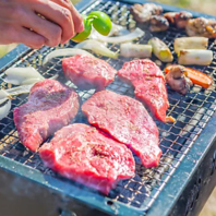 ジュージュー焼きたて！手ぶらで楽しむBBQ