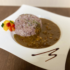 復活の元祖牛ずじ煮込みカレー