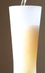 只今ランチメニューはお休み中。土日祝日は昼飲みも♪