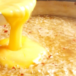 〆にはモツの旨味と野菜の甘味が凝縮された雑炊がオススメ☆上本町エリアでもつ鍋は「いっぱち」