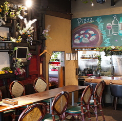 テーブル席8名様用