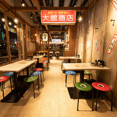 【大人数宴会もご利用可能！】丸の内エリアでの大人数での宴会はぜひお任せください！歓送迎会や会社の飲み会、二次会、同窓会、仲間との集まりなど、さまざまなシーンに対応可能。大人数でも周りを気にせず、安心して思い思いに楽しめます。サプライズや余興も自由に楽しめる、盛り上がるひとときをお過ごしください♪