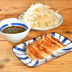 肉酒場の焼き餃子(5ヶ)