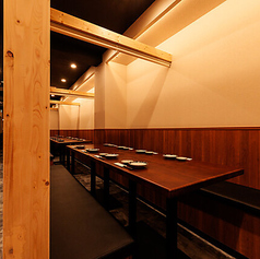 【喫煙可】マグロ×日本酒 個室居酒屋 新橋マグロ漁港の雰囲気1