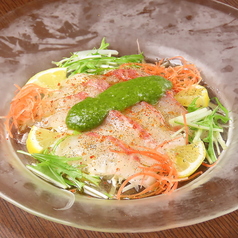 山椒香る 旬魚のカルパッチョ