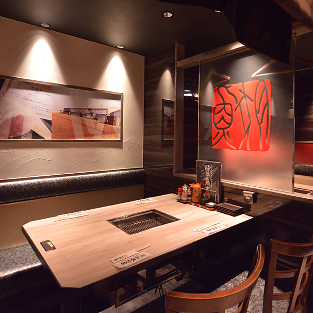 2名様でも団体様でもご利用可能な限定3席のお席です♪接待でも合コンでも幅広くご利用いただけます☆