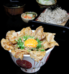 豚丼（味噌汁・香の物付）