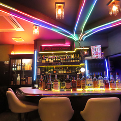 BAR夜美国の雰囲気1