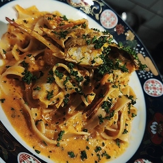 糸島産 渡り蟹のトマトクリームパスタ