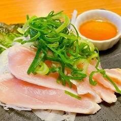 知覧鶏ムネたたき(ごま油塩)