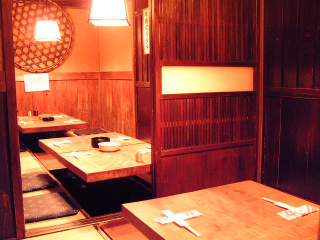 飲み会には小上がり。ほっこり感たっぷり…疲れもリラックス