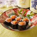 料理メニュー写真&nbsp;鮪雲丹巻き