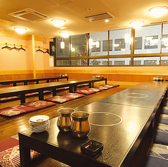 世界の山ちゃん 本丸店の雰囲気1