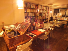 トレジャーリバーブックカフェ TREASURE RIVER book cafeの特集写真